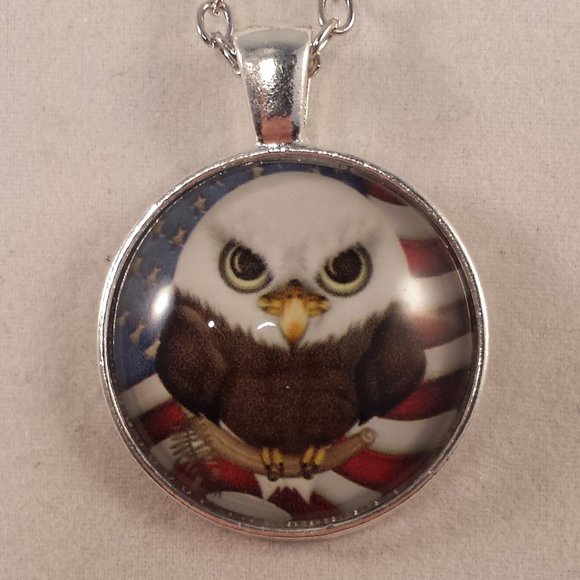 Mens Silver Bald Eagle Cabochon Pendant Necklace Party Gift - Picture 1 of 2